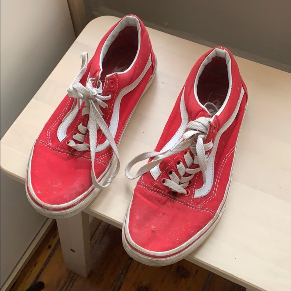 Red Vans Sneaker